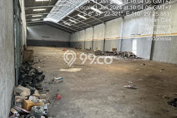 Gudang Dijual di Semarang LT 3072m2 & LB 2260m2 Lokasi Terbaik! Gudang Dijual di Semarang LT 3072m2 & LB 2260m2 Lokasi Terbaik!
