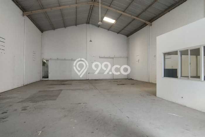 Gudang di Tanah Mas, Luas 232m², Lokasi Strategis, Siap Operasi Gudang di Tanah Mas, Luas 232m², Lokasi Strategis, Siap Operasi