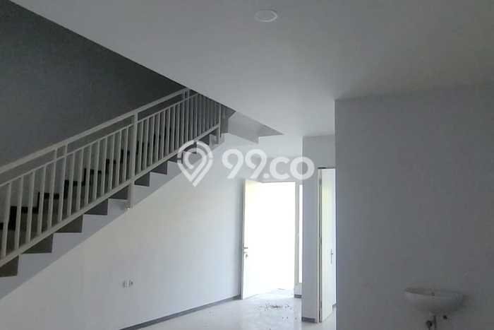 Dijual Rumah Strategis Bagus Punya 3 KT di Wonocolo Surabaya SHM Dijual Rumah Strategis Bagus Punya 3 KT di Wonocolo Surabaya SHM