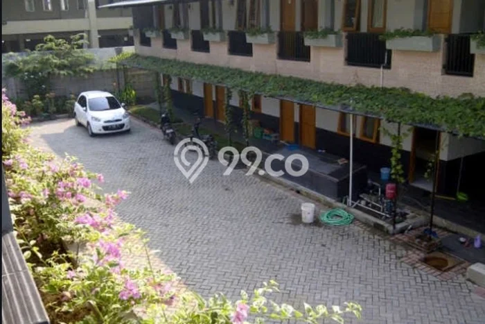 Rumah Kost Dijual di Sambikerep, Surabaya, 26 KT, 27 KM, Bangunan 1000m2 Rumah Kost Dijual di Sambikerep, Surabaya, 26 KT, 27 KM, Bangunan 1000m2