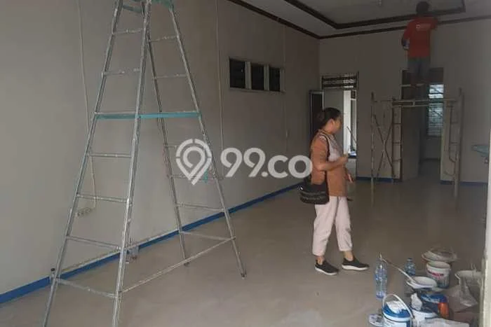 KESEMPATAN TERBAIK! Rumah area Tambaksari, 3 KT, Ready, LT 200m2m² LB 140m2m² KESEMPATAN TERBAIK! Rumah area Tambaksari, 3 KT, Ready, LT 200m2m² LB 140m2m²