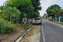 Tanah Dijual Lokasi Karanganyar, Solo Luas 402m2 Legalitas Aman Tanah Dijual Lokasi Karanganyar, Solo Luas 402m2 Legalitas Aman