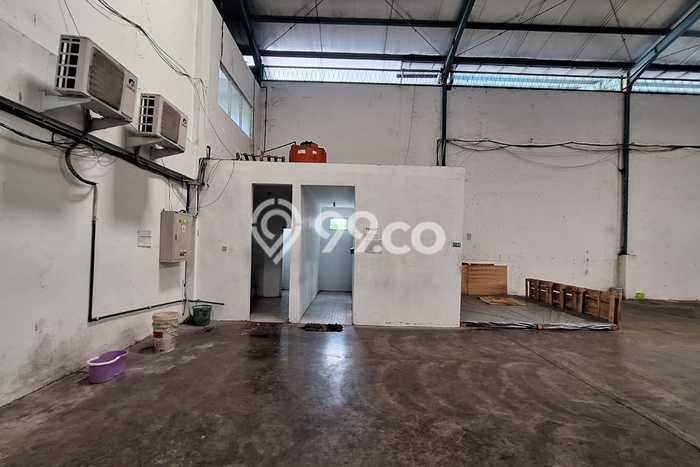 Gudang Disewa di Semarang Barat, Semarang, LT 10000m2 / LB 8000m2 Gudang Disewa di Semarang Barat, Semarang, LT 10000m2 / LB 8000m2