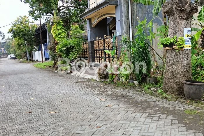 Tanah Strategis Dijual di Waru Sidoarjo 200m2 Tanah Strategis Dijual di Waru Sidoarjo 200m2