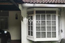 Jual Rumah Eksklusif 2 KT di Bintaro, Tangerang Selatan Jual Rumah Eksklusif 2 KT di Bintaro, Tangerang Selatan