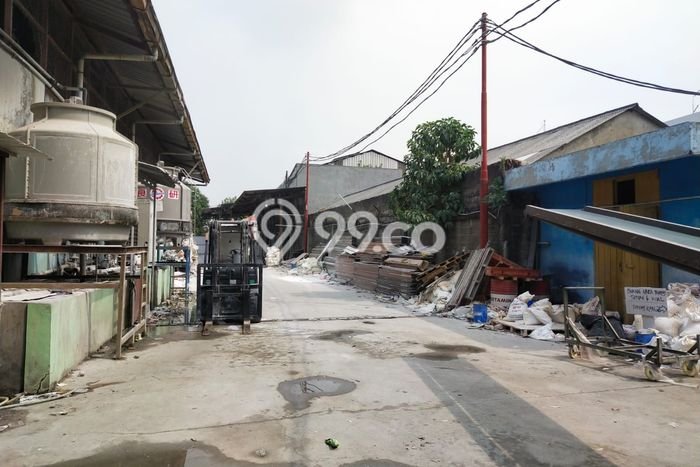Tanah di Cipondoh, Tangerang Luas 8000m2 Dijual Segera Tanah di Cipondoh, Tangerang Luas 8000m2 Dijual Segera