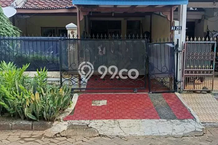 For Sale Rumah 3 Kamar Lokasi Strategis Bagus dan Strategis di Cipondoh For Sale Rumah 3 Kamar Lokasi Strategis Bagus dan Strategis di Cipondoh