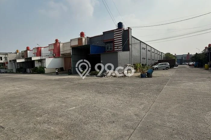 Disewakan Gudang di Kawasan Ramai Kadu Luas 745m2 Disewakan Gudang di Kawasan Ramai Kadu Luas 745m2