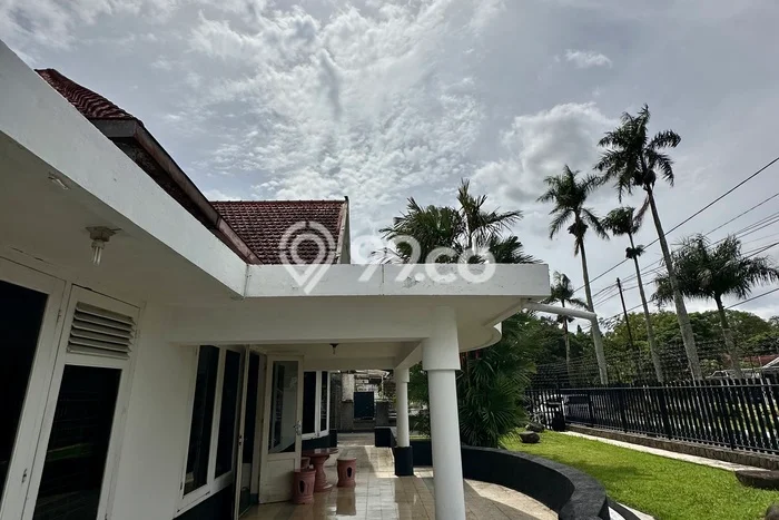 Hunian Mewah LB 500m2 Siap Huni Desain Elegan di Malang Kota, Malang Hunian Mewah LB 500m2 Siap Huni Desain Elegan di Malang Kota, Malang