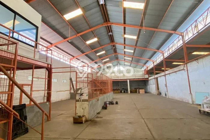 LOKASI STRATEGIS! Gudang di Singosari, Luas 1980m2m², Nilai Tinggi LOKASI STRATEGIS! Gudang di Singosari, Luas 1980m2m², Nilai Tinggi
