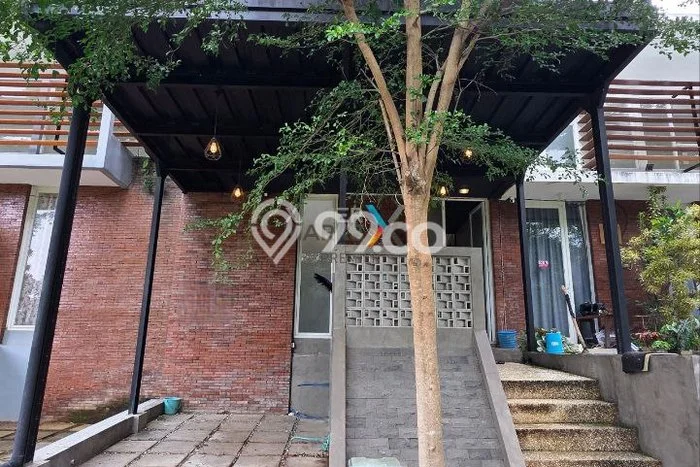 Rumah Lokasi Strategis di , Malang, Luas 78m2m² Bangunan 60m2m² Rumah Lokasi Strategis di , Malang, Luas 78m2m² Bangunan 60m2m²