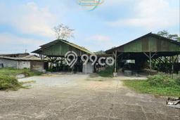 Area Strategis! Disewakan Gudang Lokasi Pakis, Malang Cocok untuk Bisnis Area Strategis! Disewakan Gudang Lokasi Pakis, Malang Cocok untuk Bisnis