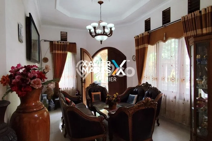 Rumah Luxury Modern Tanpa Renovasi di Permata Jingga Malang Rumah Luxury Modern Tanpa Renovasi di Permata Jingga Malang