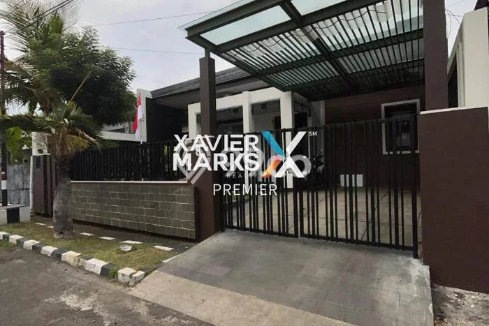 Rumah Elit LB 120m2 Siap Huni Desain Elegan di Darmo Permai, Surabaya Rumah Elit LB 120m2 Siap Huni Desain Elegan di Darmo Permai, Surabaya