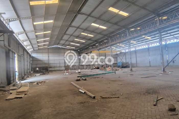 For Rent Gudang di Margomulyo, Luas 1728m2m², Sentra Bisnis For Rent Gudang di Margomulyo, Luas 1728m2m², Sentra Bisnis