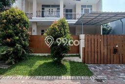 PROMO TERBATAS! Rumah Berkualitas di , Surabaya, LT 210m2m² Bangunan 390m2m² PROMO TERBATAS! Rumah Berkualitas di , Surabaya, LT 210m2m² Bangunan 390m2m²