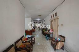Dijual Rumah 4 Kamar Lokasi Strategis Nyaman dan Strategis di Dukuh Pakis Dijual Rumah 4 Kamar Lokasi Strategis Nyaman dan Strategis di Dukuh Pakis