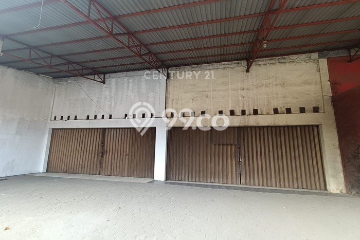 Ruko Dijual di Serang LT 325m2 & LB 325m2 Lokasi Terbaik! Ruko Dijual di Serang LT 325m2 & LB 325m2 Lokasi Terbaik!