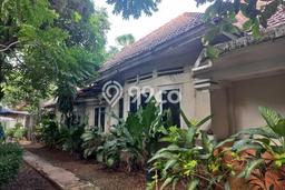 Lahan Kosong Dijual di Menteng, Jakarta Pusat, Luas 870m2 Area Strategis Lahan Kosong Dijual di Menteng, Jakarta Pusat, Luas 870m2 Area Strategis