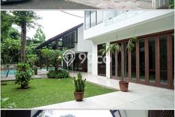 Rumah Elit LB 1400m2 Siap Pakai Desain Elegan di Kemang, Jakarta Selatan Rumah Elit LB 1400m2 Siap Pakai Desain Elegan di Kemang, Jakarta Selatan