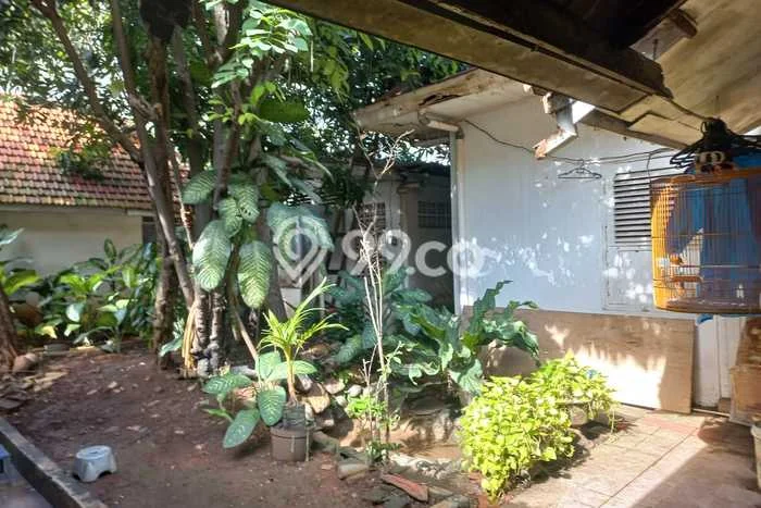 Lahan Kosong Dijual di Menteng, Jakarta Pusat, Luas 870m2 Area Strategis Lahan Kosong Dijual di Menteng, Jakarta Pusat, Luas 870m2 Area Strategis