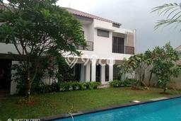 Rumah Elit Modern Tanpa Renovasi di Cipete Jakarta Selatan Rumah Elit Modern Tanpa Renovasi di Cipete Jakarta Selatan