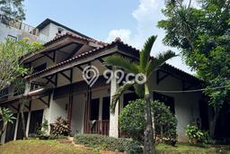 Rumah Luxury Modern Tanpa Renovasi di Lebak Bulus Jakarta Selatan Rumah Luxury Modern Tanpa Renovasi di Lebak Bulus Jakarta Selatan
