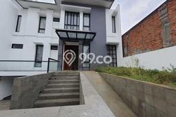 Dijual Rumah Premium dengan Fasilitas Sekitar Komplit di Menteng, Jakarta Pusat Dijual Rumah Premium dengan Fasilitas Sekitar Komplit di Menteng, Jakarta Pusat