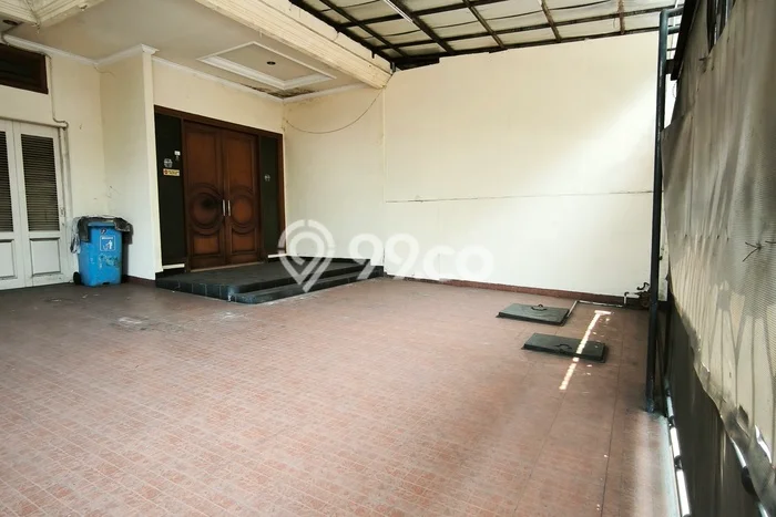 Sewa Rumah Elit LT 243m2 / LB 800m2 di Gambir, Jakarta Pusat Sewa Rumah Elit LT 243m2 / LB 800m2 di Gambir, Jakarta Pusat