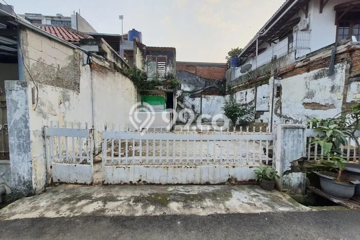 Tanah Strategis Dijual di Tebet Jakarta Selatan 135m2 Tanah Strategis Dijual di Tebet Jakarta Selatan 135m2