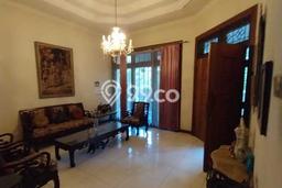Rumah Elit LB 300m2 Siap Huni Desain Elegan di Rawamangun, Jakarta Timur Rumah Elit LB 300m2 Siap Huni Desain Elegan di Rawamangun, Jakarta Timur