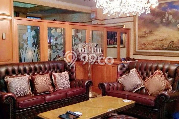Hunian Elit LB 350m2 Siap Pakai Desain Elegan di Lebak Bulus, Jakarta Selatan Hunian Elit LB 350m2 Siap Pakai Desain Elegan di Lebak Bulus, Jakarta Selatan