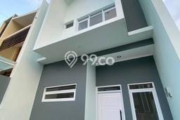 PROMO SPESIAL! Rumah Siap Huni di Arcamanik, Bandung, Luas 100m² LB 135m² PROMO SPESIAL! Rumah Siap Huni di Arcamanik, Bandung, Luas 100m² LB 135m²