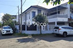 Rumah Modern 5 KT di Buah Batu Bandung Semi Furnished Rumah Modern 5 KT di Buah Batu Bandung Semi Furnished
