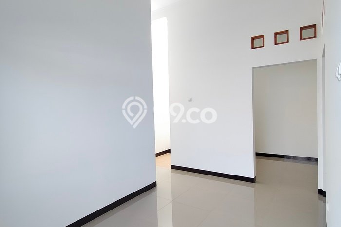 Jual Rumah Strategis Bagus Punya 2 KT di Parongpong Bandung Barat SHM Jual Rumah Strategis Bagus Punya 2 KT di Parongpong Bandung Barat SHM