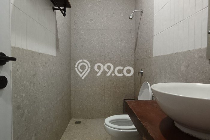 Kesempatan Investasi LT 200m² / LB 165m² di Lokasi Strategis Cidadap, Bandung Kesempatan Investasi LT 200m² / LB 165m² di Lokasi Strategis Cidadap, Bandung