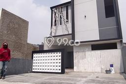 Rumah Luas Asri 2 KT Siap Huni di Cihanjuang Bandung Rumah Luas Asri 2 KT Siap Huni di Cihanjuang Bandung