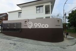 For Sale! Premium House LT 203m2 Desain Modern di Setiabudi For Sale! Premium House LT 203m2 Desain Modern di Setiabudi