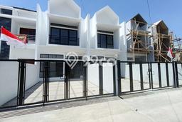 Rumah Modern Minimalis 4 KT Bisa Langsung Pindah di Arcamanik Rumah Modern Minimalis 4 KT Bisa Langsung Pindah di Arcamanik