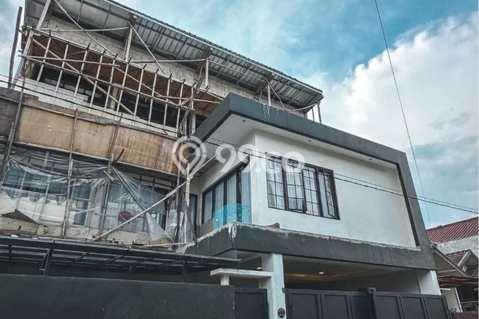 Rumah LT 247m2m² di Pusat Kota Cimahi Tengah, Cimahi - Lokasi Strategis Rumah LT 247m2m² di Pusat Kota Cimahi Tengah, Cimahi - Lokasi Strategis