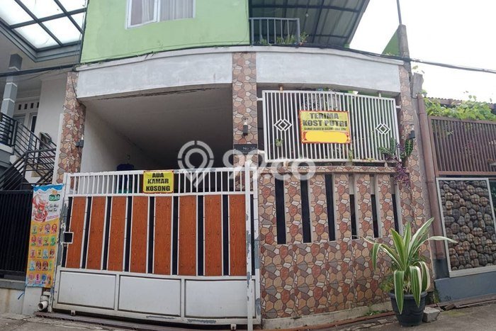Rumah Kost Dijual Lokasi Bojongsoang, Bandung, 9 Kamar Tidur, 8 Kamar Mandi, 168m2 Rumah Kost Dijual Lokasi Bojongsoang, Bandung, 9 Kamar Tidur, 8 Kamar Mandi, 168m2