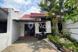 Dijual Rumah 5 Kamar Lokasi Ideal Bagus dan Strategis di Antapani Dijual Rumah 5 Kamar Lokasi Ideal Bagus dan Strategis di Antapani