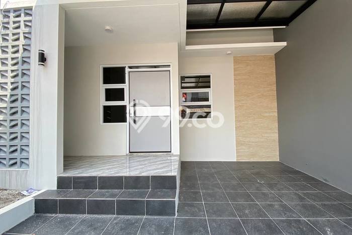 Rumah Luas Asri 2 KT Siap Pakai di Buah Batu Bandung Rumah Luas Asri 2 KT Siap Pakai di Buah Batu Bandung