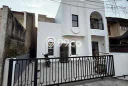 Rumah Minimalis 4 KT LT 150m2 di Setiabudi Rumah Minimalis 4 KT LT 150m2 di Setiabudi