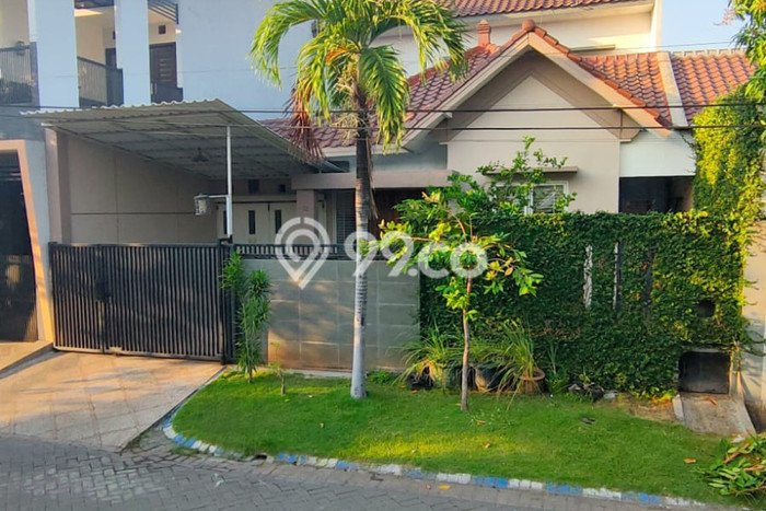 Rumah Strategis Minimalis Lb 227m2 di Waru, Sidoarjo Rumah Strategis Minimalis Lb 227m2 di Waru, Sidoarjo