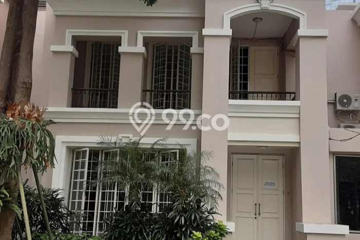 Dijual Apartemen Luxury di Pakuwon Indah 3 Kamar & 3 Kamar Mandi Dijual Apartemen Luxury di Pakuwon Indah 3 Kamar & 3 Kamar Mandi