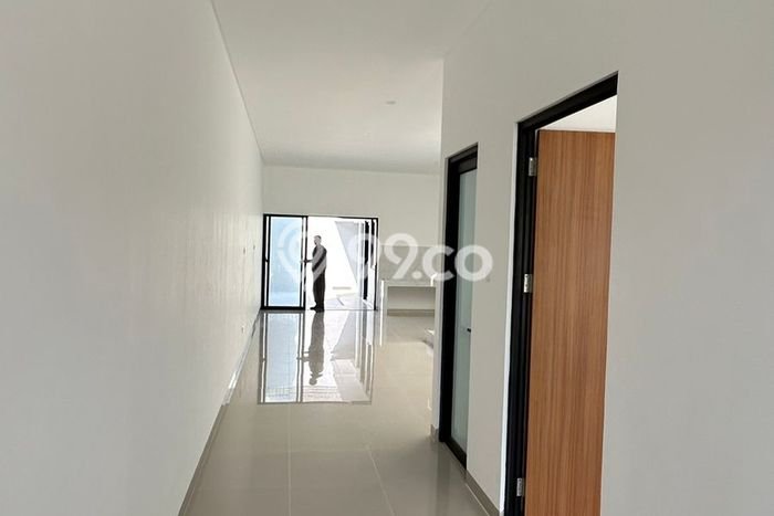 Rumah Minimalis 4 KT di Meruya Jakarta Barat Unfurnished Rumah Minimalis 4 KT di Meruya Jakarta Barat Unfurnished