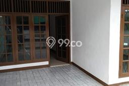 Rumah 3 Kamar Tiduri di Pulo Asem Jakarta Timur Rumah 3 Kamar Tiduri di Pulo Asem Jakarta Timur