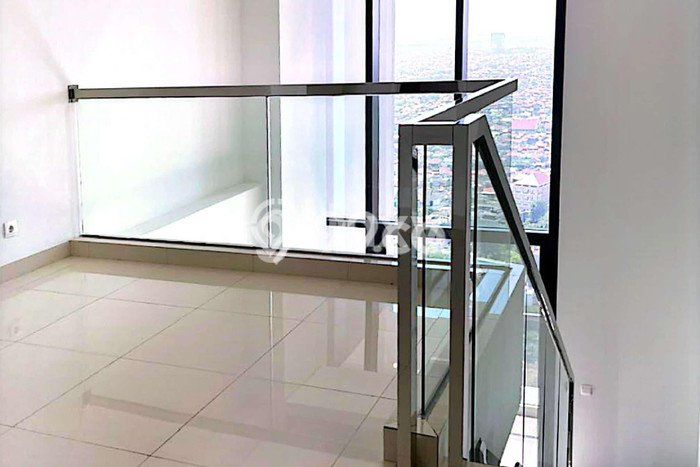 Kantor Komersial Disewakan di Dukuh Pakis Surabaya Luas 78m2 Kantor Komersial Disewakan di Dukuh Pakis Surabaya Luas 78m2