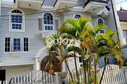 Siap Huni Rumah Mewah 4 Kamar di Dukuh Pakis Dekat ke Mana Saja Siap Huni Rumah Mewah 4 Kamar di Dukuh Pakis Dekat ke Mana Saja